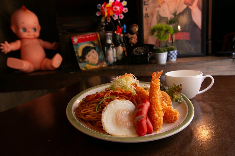 昭和レトロなメニューも人気