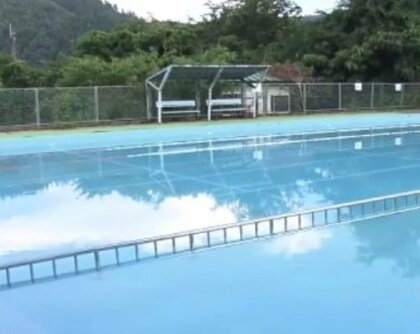 プールで男児が溺れて死亡…遊び始めて8分後に　水の事故防ぐには　専門家「子供は静かに溺れる」【滋賀発】