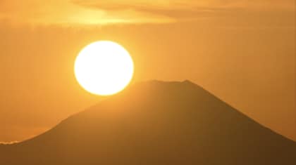 超望遠レンズで「都会のダイヤモンド富士」を生配信…”予想外”続きで