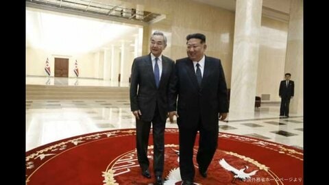金正恩総書記が中国・王毅外相と会談　中朝関係の発展に意欲　対米関係について意見交換か