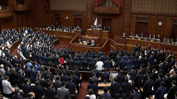 皇室典範改正案が衆院を通過した
