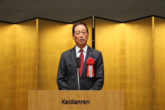 資生堂 魚谷雅彦社長