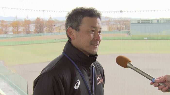 鳥屋野球場 水島裕 館長