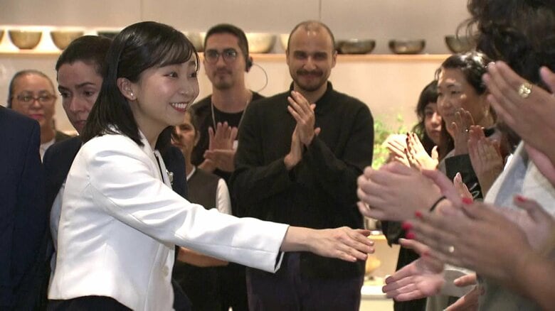 佳子さまブラジル・サンパウロを公式訪問　「開拓先没者慰霊碑」に献花し深く拝礼　ポルトガル語で「オブリガーダ」と挨拶される場面も｜FNNプライムオンライン
