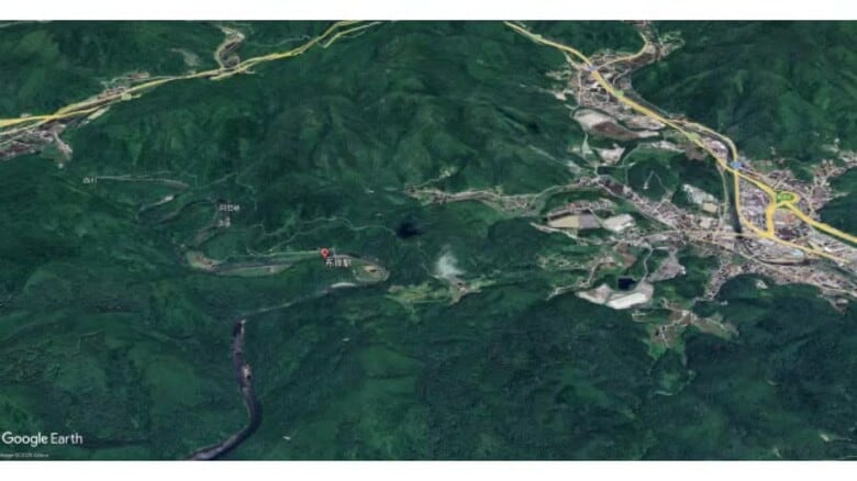 動物が掘り起こした？JRの駅構内にラグビーボール大の落石…列車7本運休や遅れ約900人に影響（岡山）｜FNNプライムオンライン