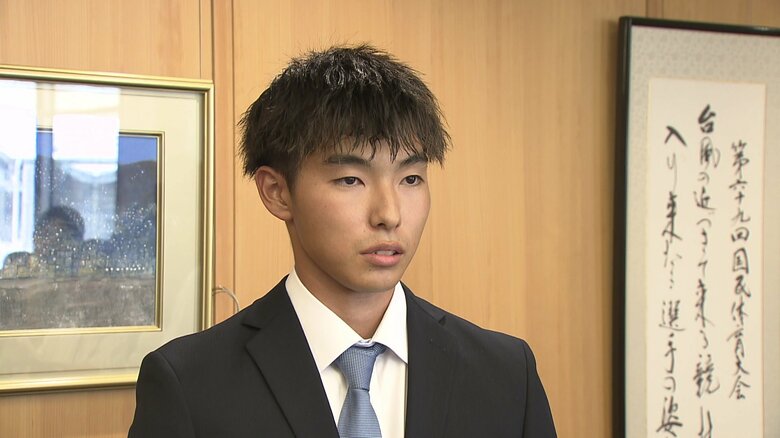 「世界パラ陸上」へ諫早出身・臼木選手が意欲　知事表敬し「自己ベストを更新できるよう頑張る」｜FNNプライムオンライン