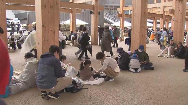 パビリオンはどこも大行列…開幕した大阪・関西万博 現地取材で感じた“困りごと”「ほとんど屋外なので…」｜FNNプライムオンライン