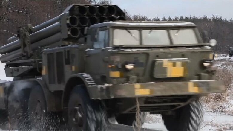 ウクライナ軍のBM-27ウラガン多連装ロケット砲