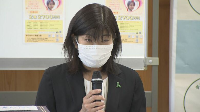 維斗さんの母・加代さん（2021年11月の会見）