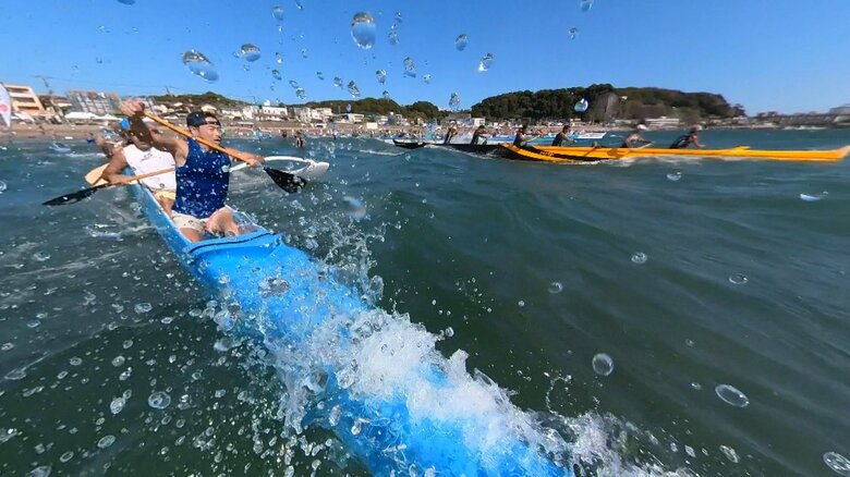 吹き上がる水しぶき