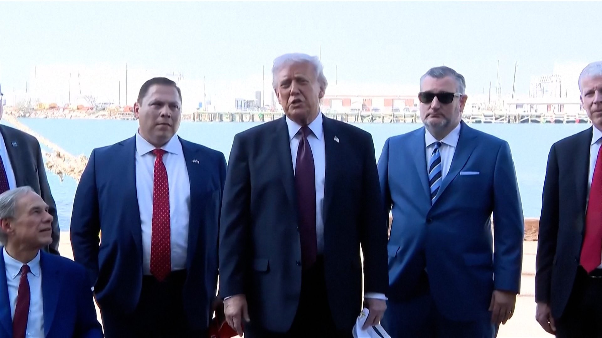 トランプ大統領「そう長くは我慢できない」核開発協議めぐるイランとの