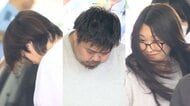 「消費者金融から借りてでも払え」バーに誘い出し恐喝か　24歳女ら逮捕