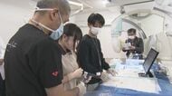 高校生のための医療従事者の仕事体験イベント カテーテル手術や陽子線治療装置の操作に挑む 中部国際医療センター