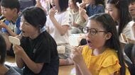 6月4日は「虫歯予防デー」鏡を持ってゴシゴシ…歯ブラシやデンタルフロス上手に使えるかな？道内の小学生約7600人“正しい歯みがき”学ぶ〈札幌市北区〉