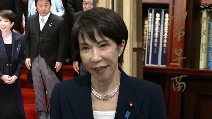 高市首相が報道写真展を訪問　自身の写真に「崇高雄渾」とサイン　就任2カ月迎え「不安を安心と希望に変えていく」