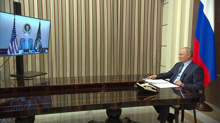 オンライン首脳会談(12月7日)ではウクライナ情勢について意見交換