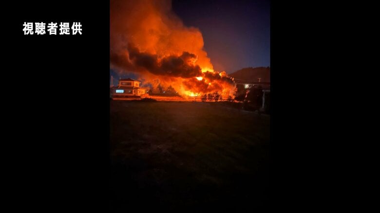 会社事務所を兼ねた住宅が全焼…住人の家族6人は全員外出中で無事　千葉・東金市｜FNNプライムオンライン