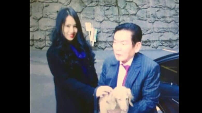 須藤被告、野崎さん、愛犬「イブ」