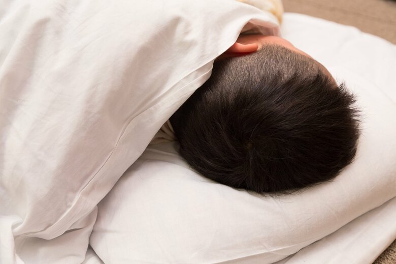 寝る時間もルーティン化してみて（画像：イメージ）