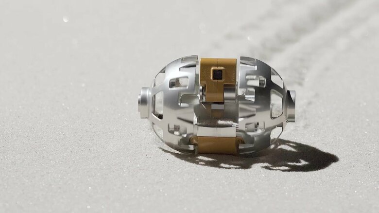 バタフライ走行（出典：タカラトミー）