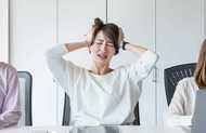 不快なものから目を背けるだけでOK!? シチュエーション別“イライラ”の解消法