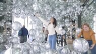 地上324メートル...全面ガラス張り展望台 異次元・不思議を体験 アメリカ・ニューヨーク
