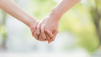 何もしていなかったら相続は不可能。事実婚・同性カップルがパートナーに“財産”を残すために必要なこと