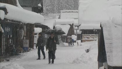 合掌造りの屋根にも積雪…“今季最強寒波”の影響は東海3県にも 名古屋では朝の最低気温が氷点下1.4度に