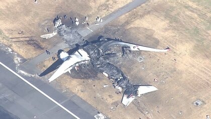 羽田空港C滑走路の運用が再開　機体は既に撤去済み　日本航空は14便欠航を予定【日航機・海保機衝突事故】
