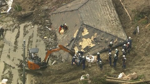 9月の千葉・鴨川市の大規模土砂崩れ、平均時速約30キロで流れ下ったか　発生から11秒で住宅到達　1人死亡　専門家分析