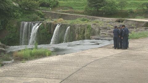 「人が滝つぼに落ちた」 ”東洋のナイアガラ”原尻の滝で男性が行方不明に 警察と消防が捜索 大分