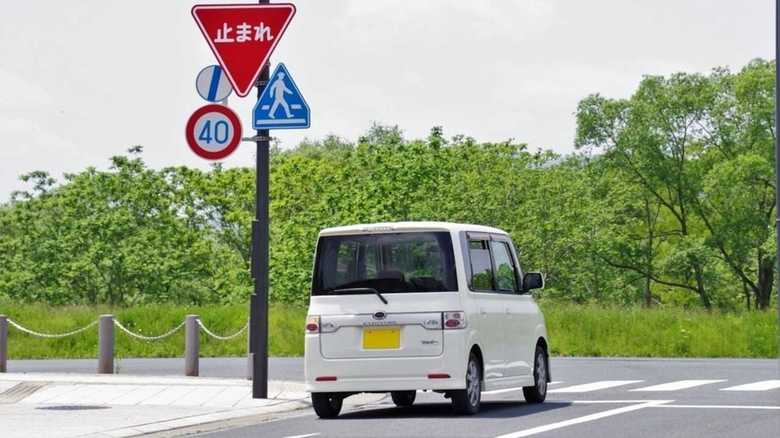 歩行者がいても、一時停止しない車が約9割…県別最下位の栃木県に聞いてみた【信号のない横断歩道 調査】