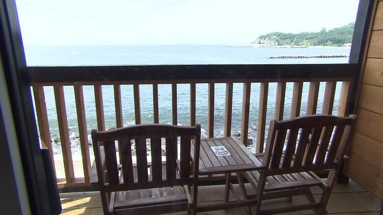 ホテルからは海景色を眺めることができる