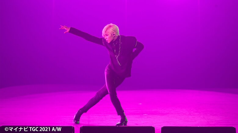 海外のスターのようなパフォーマンス