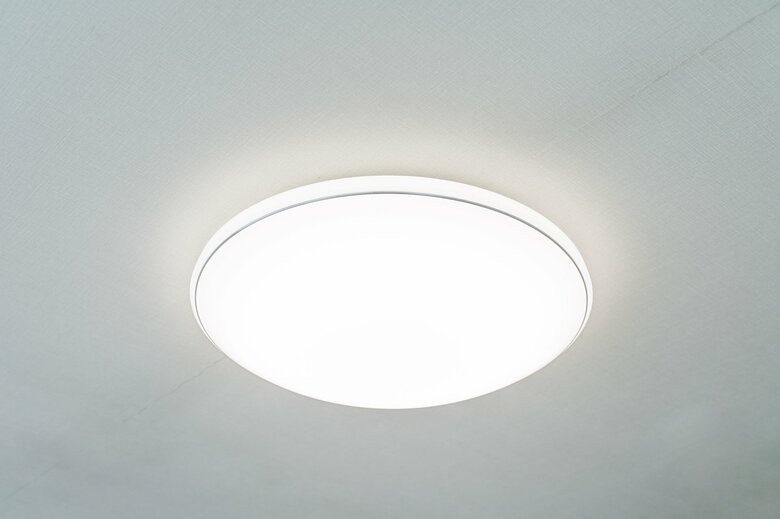 シーリングライト（画像はイメージ）