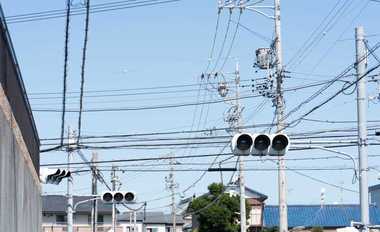 停電時に注意…コンセントから“抜いた方がいい家電”と“そのままでいい家電”がある