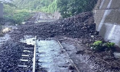 【JR北海道】大雨により9月2日は函館線で普通列車8本運休へ＿土砂崩れで影響受けた室蘭線の特急列車の代行バス・臨時快速も終日取りやめに〈北海道〉
