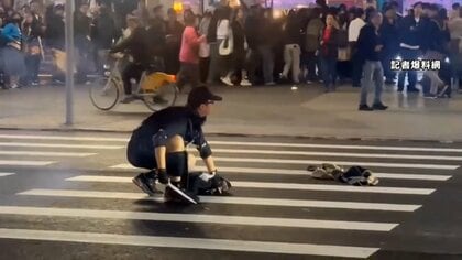 台北中心部で無差別切りつけ3人死亡　容疑者の男も飛び降り死亡