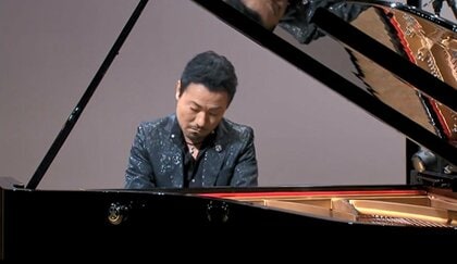 絶望から救ってくれた「きらきら星」 7本指のピアニストが子どもたちに伝えたいこと