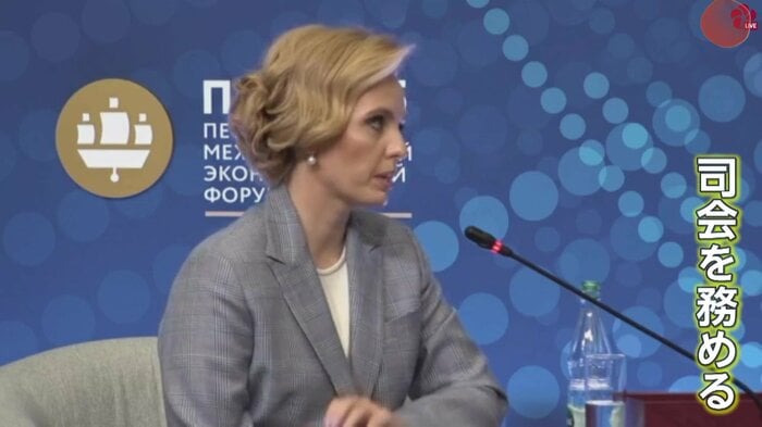 司会を務める内分泌学者のマリヤ・ボロンツォワ氏