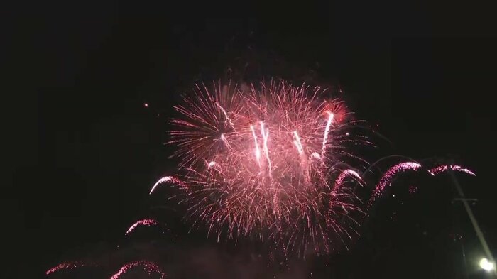 無事打ち上げられた祝福の花火