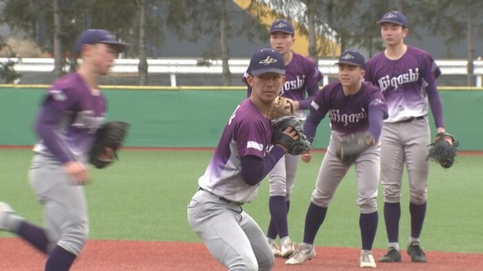 センバツへ向け練習に励む花巻東高校