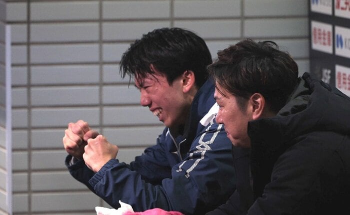 キスクラで感情を爆発させた朝賀俊太朗