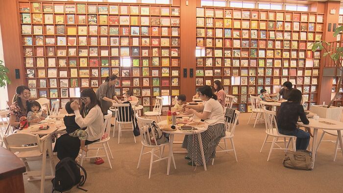 図書館で「給食」