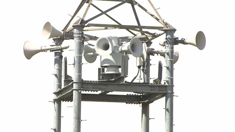 蔵王山に設置されたスピーカー