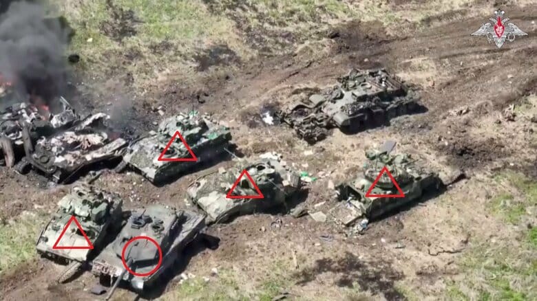 ウクライナ軍の装甲車両の残骸。○がドイツ製レオパルト2戦車、△が米製M2ブラッドレー歩兵戦闘車（ロシア国防省 6月10日）