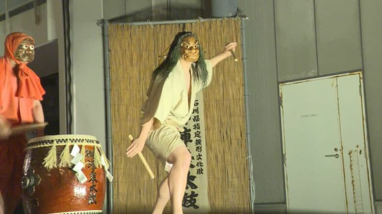 ベテランたちに臆することなく、太鼓の音を響かせた