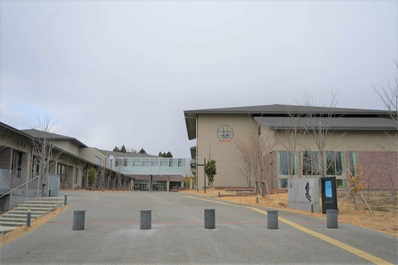 福島県立ふたば未来学園の建学の精神は「変革者たれ」