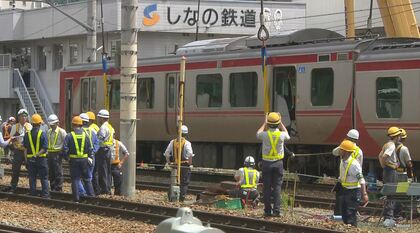 駅構内で3両が脱線…枕木の老朽化が原因　事故から2年　しなの鉄道が安全啓発研修会