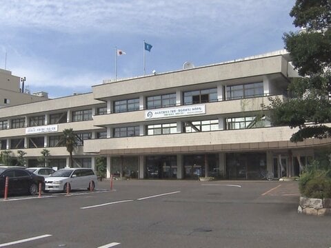 以前にも同じ女性狙う…市職員が勤務中に公共施設内の女性用トイレで“盗撮”か 書類送検された課長補佐を懲戒免職